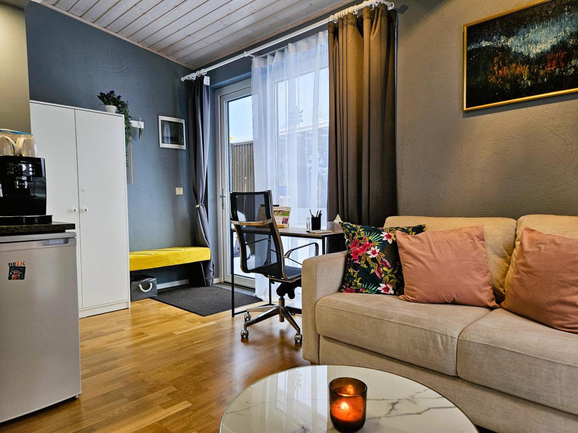 Tiny House, Kesk Loft Daire Tartu Dış mekan fotoğraf